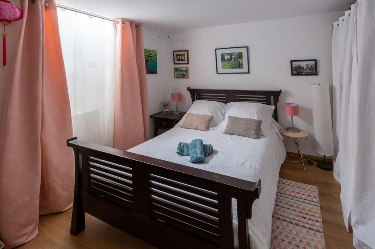 Furnished Apartment Near Palais De La Justice With 2 Bedrooms & A Garden Μπορντό Εξωτερικό φωτογραφία